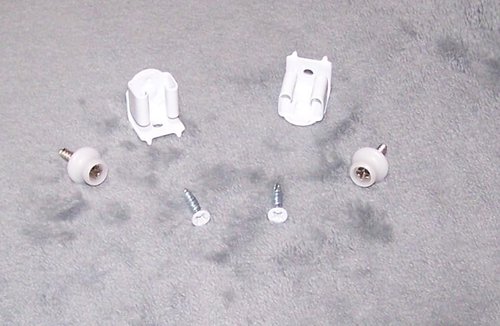 Plantation Shutter Catch/White
