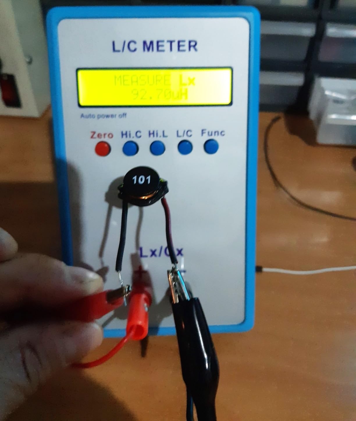 Inductor Capacitor Tester, High Precision Handheld LC Meter, Inductive Capacitance Meter Kit, 1pF-100mF, 1uH-100H (LC200A)