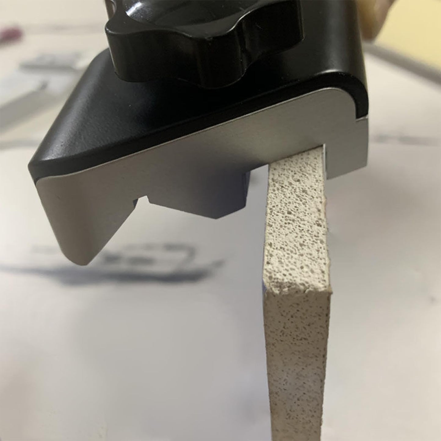 Gypsum Board Planer 2Pcs 45°90°Drywall Chamfer Tool Bevel Double Slot Plasterboard Planer with 20 Blades Manual Plasterboard Fast Cutter for Woodworkers