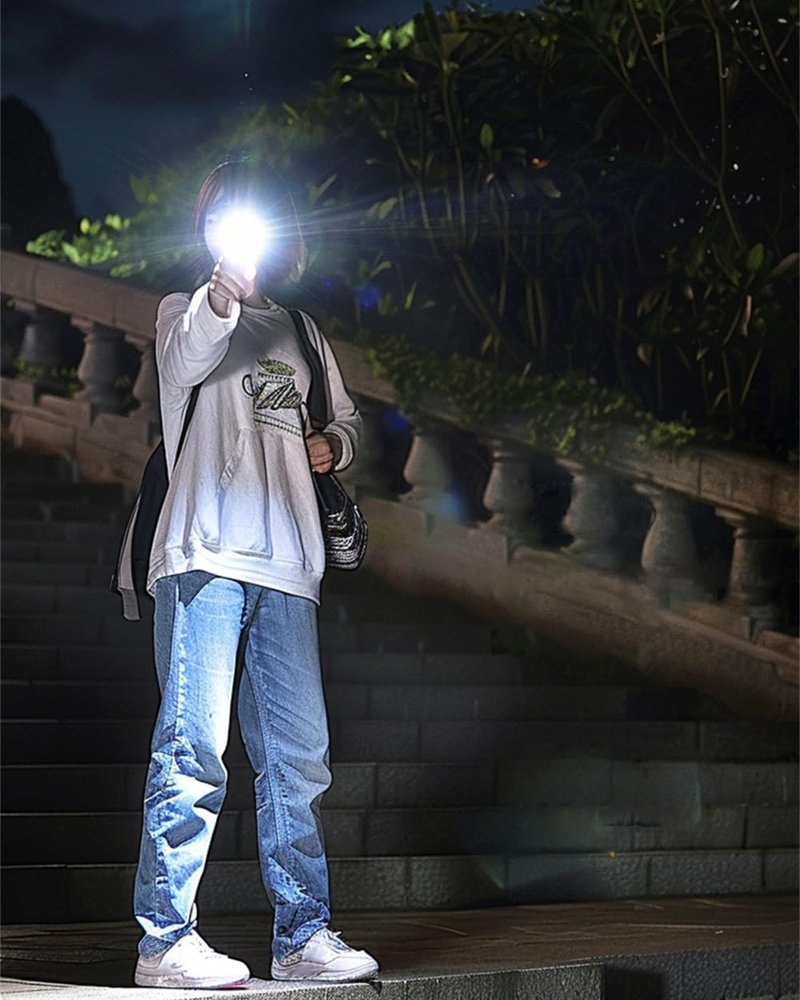 Annteneo Rechargeable EDC Flashlight, Small Flat Flash Light, Pocket Magnetic Flashlights, Sound Alarm, 7 Mode, CoB Side Light, Clip On Tactical Flashlight for Everyday Carry,Home,Camping,Emergency