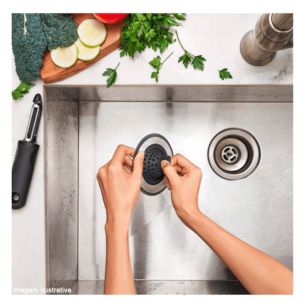 OXO Good Grips 2-in-1 Sink Strainer Stopper, Black