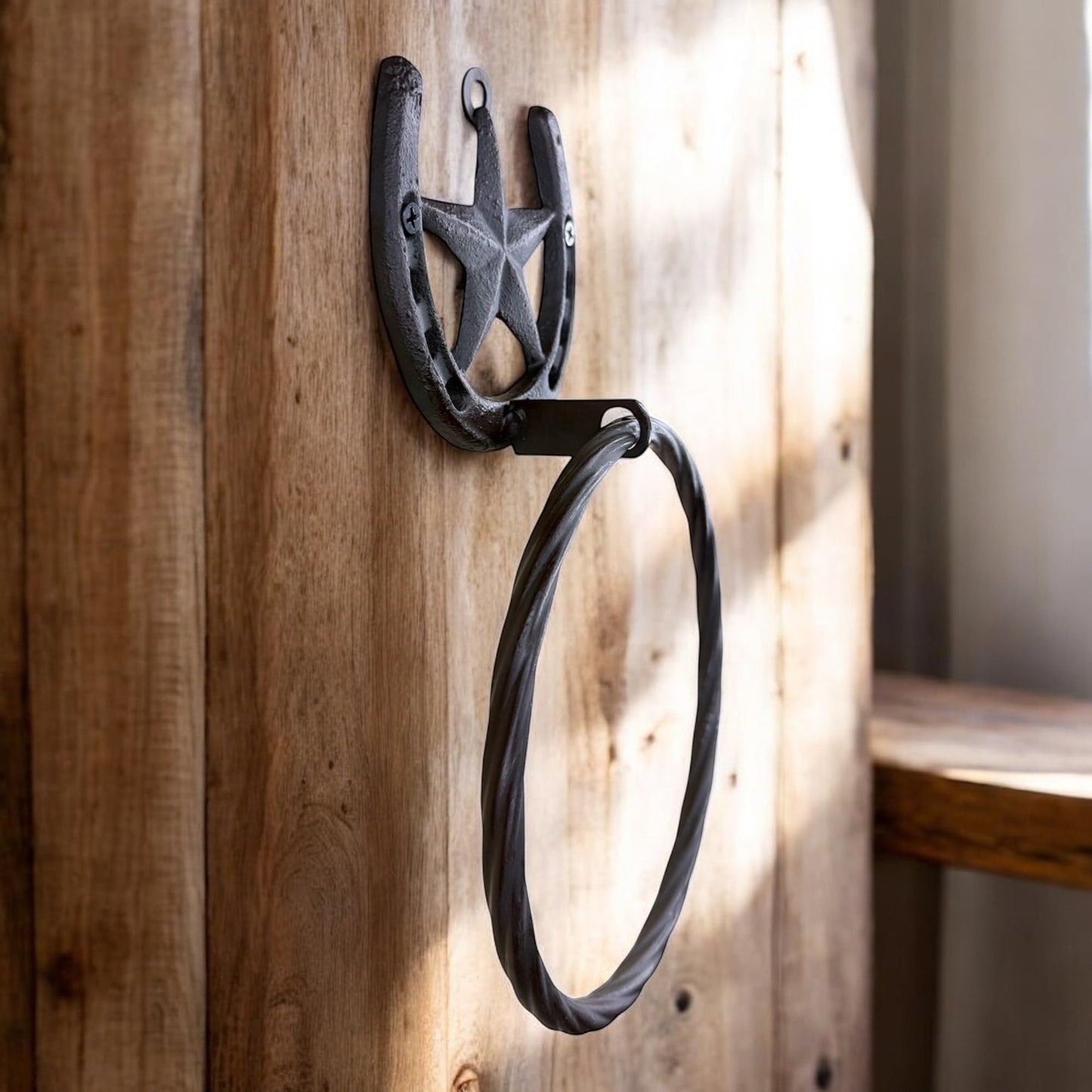 Rustic Western Horseshoe Towel Ring with Barn Star – Heavy Duty Cast & Wrought Iron Wall-Mounted Hand Towel Holder – 11” x 7” – Rustic Brown Finish