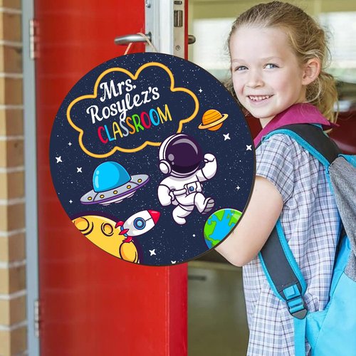 Astronaut Space Classroom, Spaceship Kids, Kindergarten Door Sign, PreK Teacher Round Door Signs, School Door Hanger Plaque, School Supplies Must Have -1