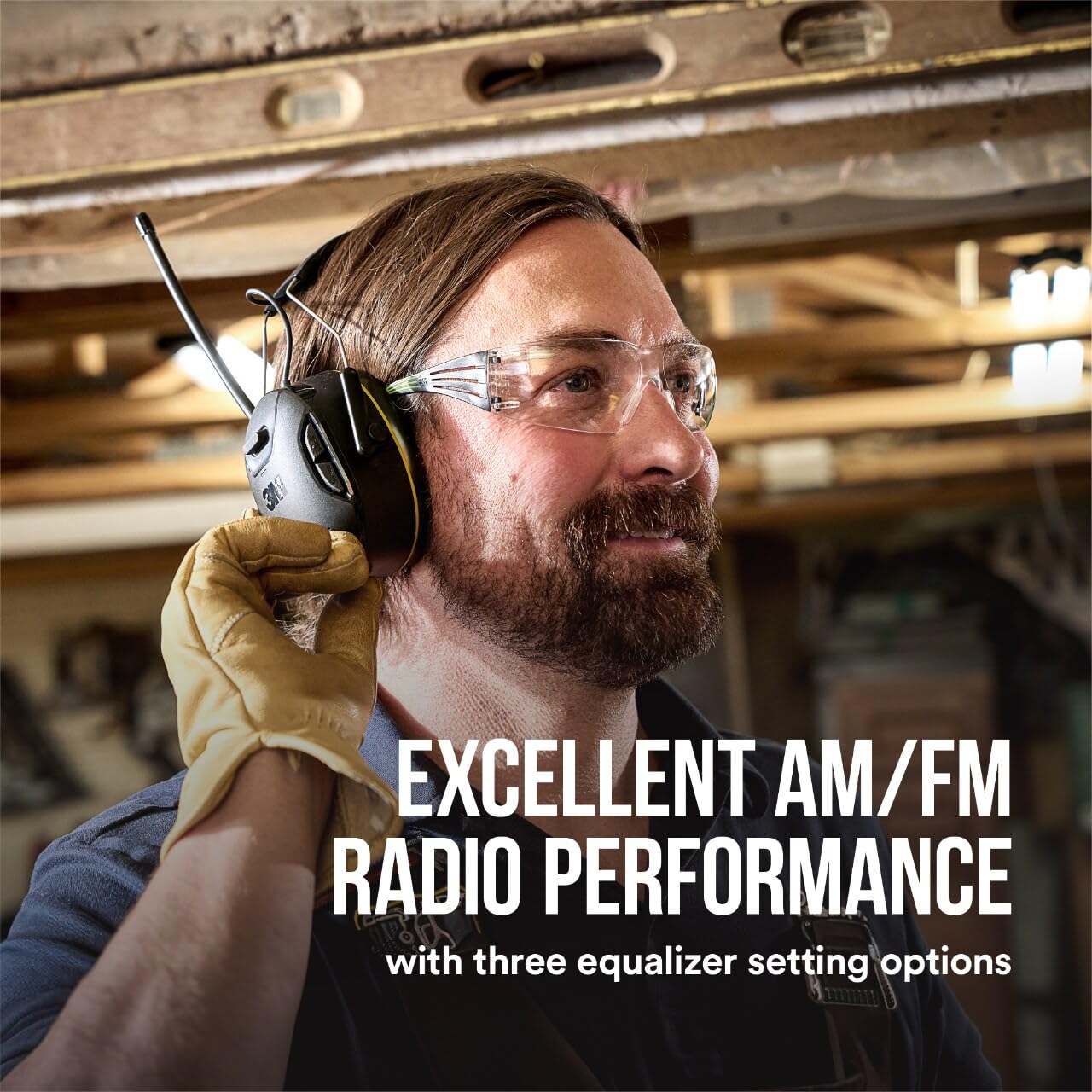 3M WorkTunes Connect + AM/FM Wireless Hearing Protector with Bluetooth Technology, Bluetooth Hearing Protection with a 26 dB Noise Reduction Rating