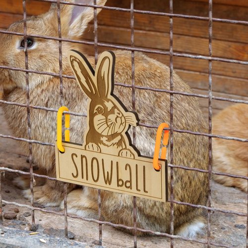 callie Personalized Rabbit Name Plates Sign, Custom 3.94'' × 4.33'' Wooden Rabbit Cage Tag with Hanging Loops and Engraved Name Cage, Birthday Gift for Pet Rabbit Owners
