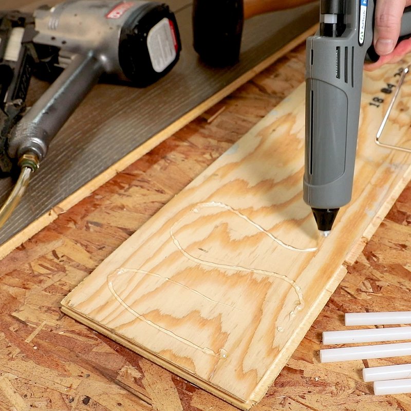 AdTech Full Size Hot Glue Sticks, 4-Inch, 200-Count | Multi-Temp for High & Low Temp Glue Guns | Strong Bond for Crafts, DIY & Repairs | Made in the USA