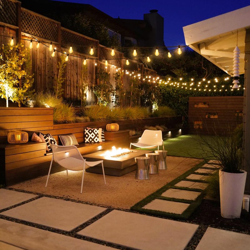 Larkvue 100FT LED Outdoor String Lights, Waterproof Patio Lights with 32 Shatterproof Dimmable 2700K A39 Bulbs Hanging Lighting for Outside Backyard