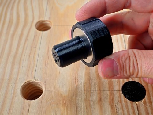 Wilbur’s Finest MFT Bench Dog Hole Plug Covers Magnetic 20mm or ¾ (50, Black 3/4 (19mm))