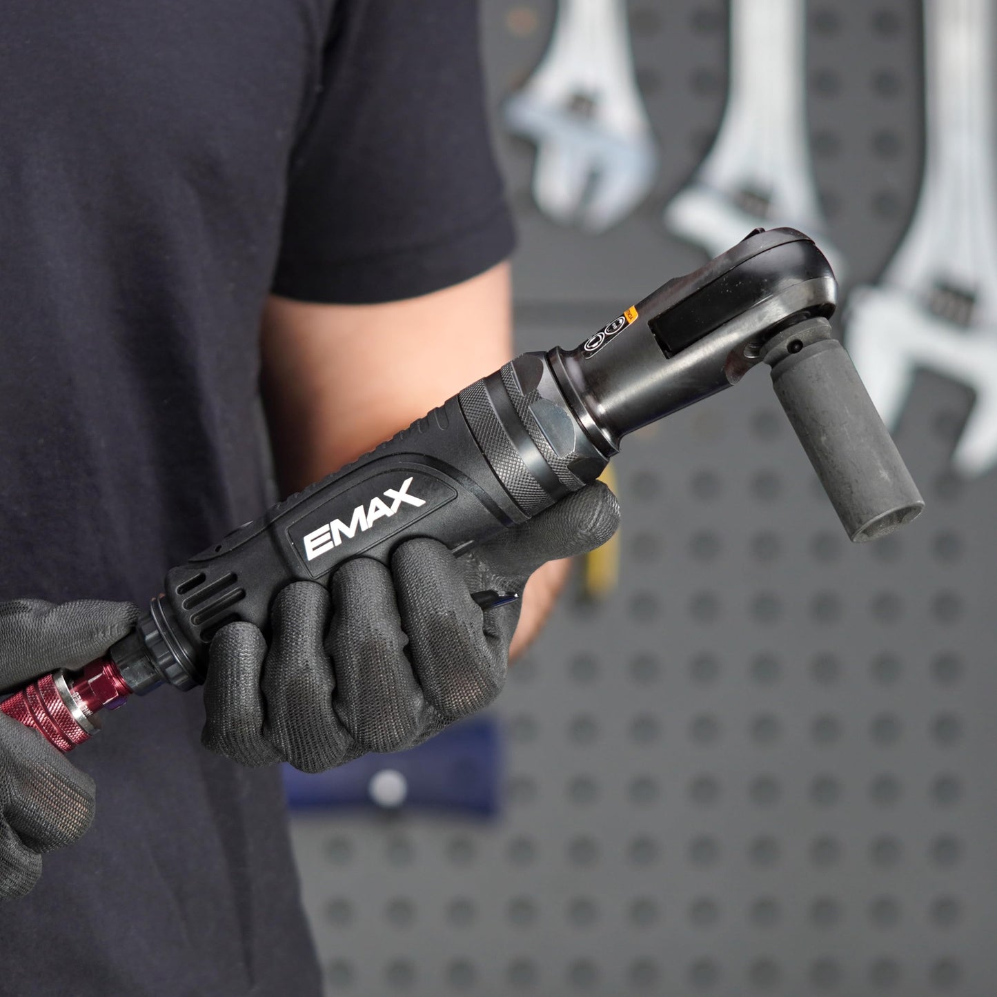 EMAX Air Impact Ratchet - 3/8" Drive Pneumatic Mechanic Tool with 60 ft lbs Max Torque & 200 RPM - EATRT03S1P