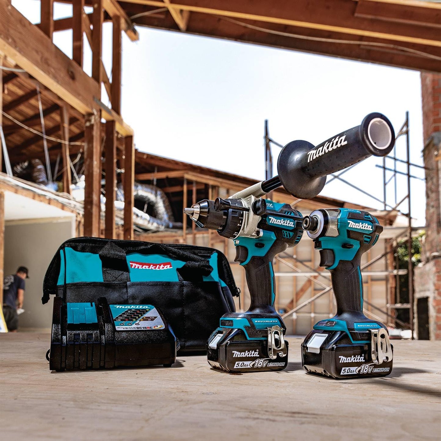 Makita XT297T 18V LXT® Lithium-Ion Brushless Cordless 2-Pc. Combo Kit (5.0Ah)