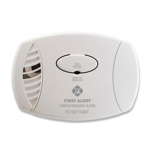 First Alert Plug-in Carbon Monoxide Alarm 1-Pack with End of Life Signal