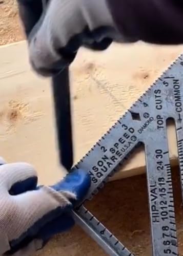 Swanson 7 Inch Speed Square Blue - Versatile Carpenter & Roofing Tool