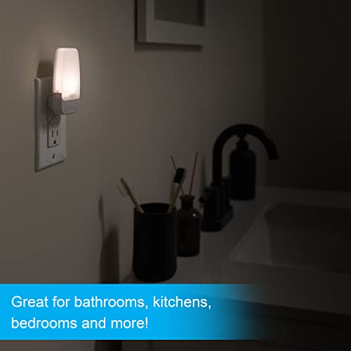 GE Plug-In Night Light 2 Pack Dusk to Dawn Sensor Warm White 3000K