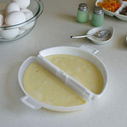 Culinary Elements 3-Egg Microwave Omelet Maker, Nonstick, BPA-Free, Dishwasher Safe
