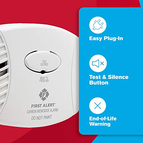 First Alert Plug-in Carbon Monoxide Alarm 1-Pack with End of Life Signal