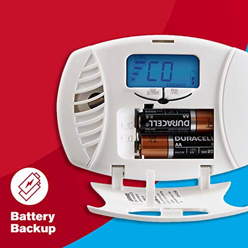 First Alert Plug-In Carbon Monoxide Alarm with Digital Display - 1 Pack