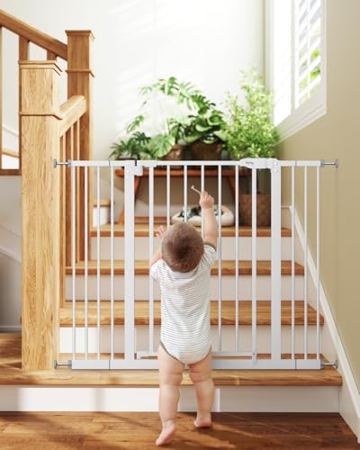 Keny 29-42.5 Inch White Baby Gate with Auto-Close Safety Lock for Stairs & Doorways