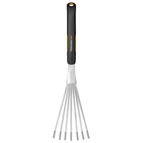Fiskars Xact Hand Rake, Heavy Duty Gardening Hand Tool with Ergonomic Handle and Hanging Hole for Storage, Stainless Steel Head and Tines, Perfect for Maintaining a Raised Garden Bed