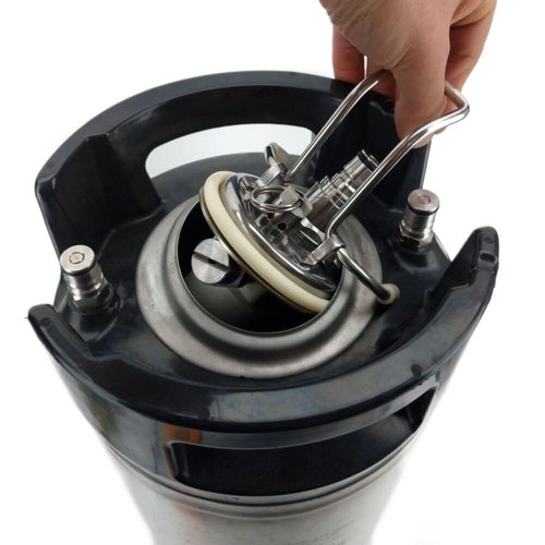Heavy-Duty Keg Lid for Beverage Machines - Silver Carbonation Solution