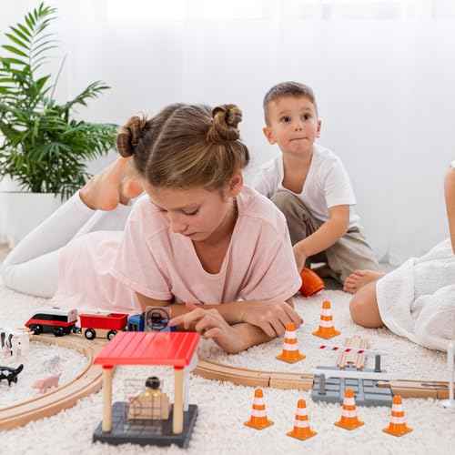 30 Pcs Mini Traffic Cones, 1" Plastic Small Cones,Small Orange Cone Mini Construction Cone Traffic Caution Signs for Micro Landscape Sand Table, Street Signs, Engineering Road ConeSS Model(Orange)