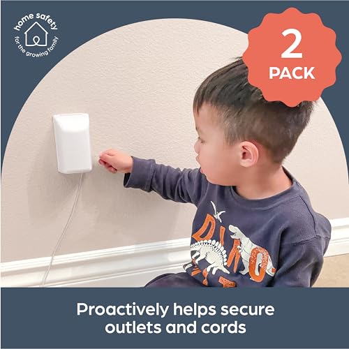 Dreambaby Dual Fit Outlet Cover Box - Baby Safety Outlet Cover for Standard & Decora Plugs - Child Proof Electrical Outlet Plugs - Essential Plug Cover for Baby Proofing - 2 Pack