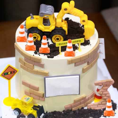 50pcs Mini Traffic Cones Cupcake Toppers Traffic Signs Cake Topper Safety Cones Cupcake Picks Miniature Barricades Food Picks Road Sign Cake Decoration for Baby Shower Kid Birthday Party Cakes Decor