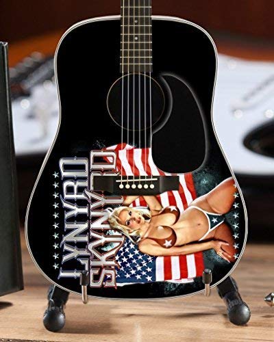 AXE HEAVEN 1 Lynyrd Skynyrd Girl W/Flag Guitar 2M L02 5006
