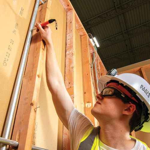 Klein Tools 86700 Retractable Marker Holder with 4-Foot Cord, For use with Skribes Paint, Ultra-Fine, Fine, and Chisel Tip Permanent Markers