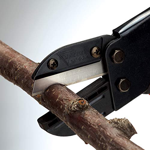 Ronan Multi-Cut Industrial Cutter ? Heavy-Duty Blade for Plastic, Rubber, Wood, Leather & More ? Replaceable Blades, Safety Lock, Ergonomic Grip, 3 Extra Blades Included