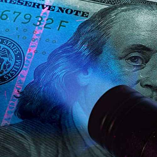 MVP Disc Sports Eclipse UV Flashlight Glow Golf Disc Charging Light - Compact