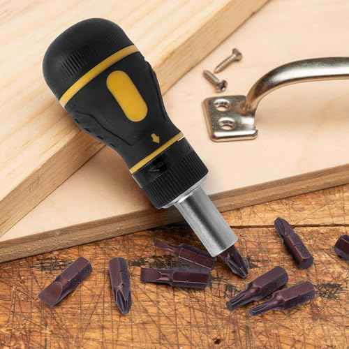 Yakamoz 9 in 1 Ratchet Multi Screwdriver Tool All in One, Small Ratcheting Screwdriver with Phillips Torx Slotted Bits Stubby Multi-bit Screw Driver Repair Tool