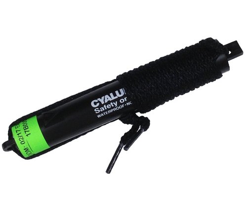 Cyalume SOS Signal Lightstick (Green)