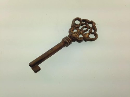 Antique Finish Front Door Key for The Howard Miller Grandfather Clocks