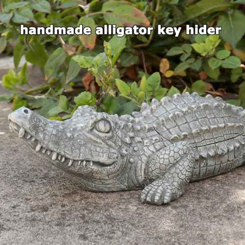 Hide A Key Outside Crocodile Statue Key Hider, Animal Spare Key Hider Hidden Key Holder Small Alligator Statue for Garden Outdoor Indoor or Yard