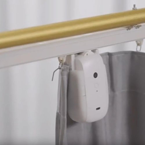 Smart Automatic Curtain Opener, Remote Controlled Electric Curtains Opener with App/Timer/Voice, Upgraded High-Performance Motor, Easy to Install, for Roman Rod/I/U Track (Roman Rod Single Open)