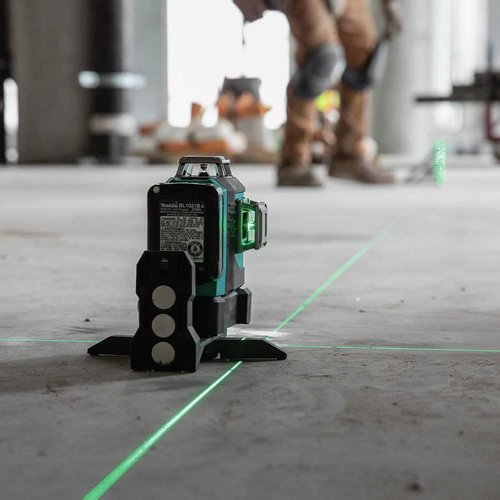 Makita SK700GDNAJ 12V max CXT® Lithium-Ion Cordless Self-Leveling 360° 3-Plane Green Laser Kit (2.0Ah), Class II, 510-530 nm, <2 mW