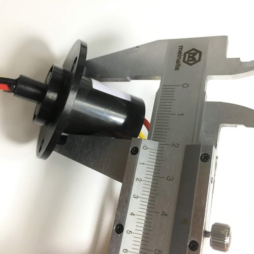 Taidacent 3 Wires 4 Wires 5A 10A 15A 30A Electrical Slip Ring Collector Ring Rotary Electrical Contact Joint Rotary Connector Commutator (3 Wires 15A Diameter 22mm)