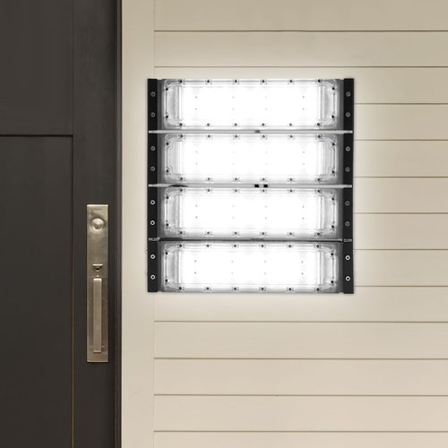 LED Stadium Flood Light 200W Stadium Lights Outdoor LED Flood Light with 180°Rotatable Bracket IP67 Protection Outdoor Security Lights for Factory, Sports Field, Stadiums 100-277V (12.28*12.4*2.76in)