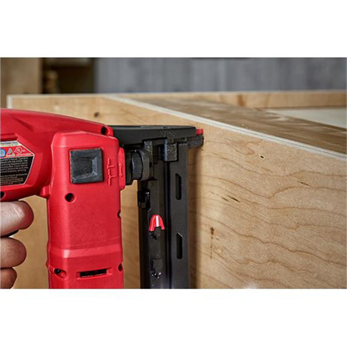 Milwaukee Electric - M18 Fuel 18GA 1/4 Narrow Crown Stapler
