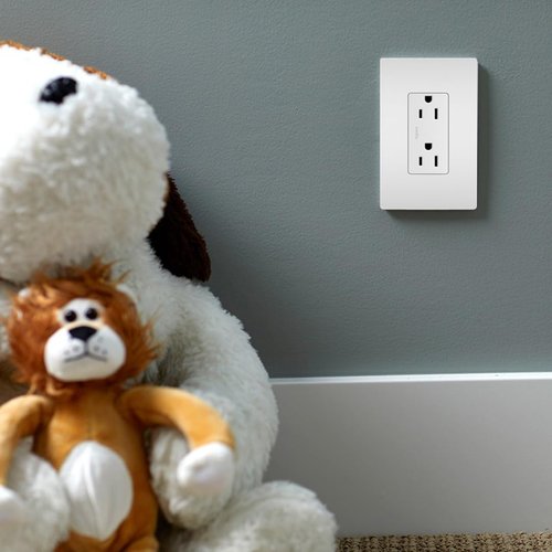 Legrand radiant 885WCC21 15 Amp Decorator Duplex Outlet, Side Wire or Push Wire, White (1 Count)