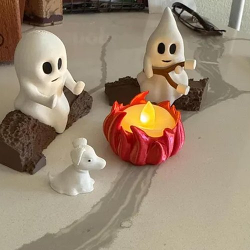 Ghost Campfire Gathering, Ghost Campfire Nightlight, Halloween Nightlight, Cute Cozy Spooky Statue Halloween Decorations for Home Mantel or Desk (with Dog)