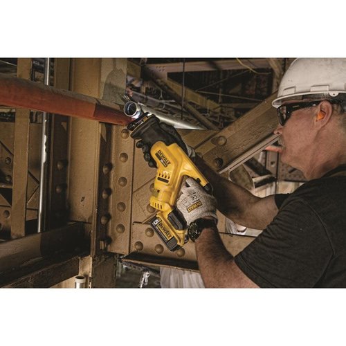 DEWALT 20V MAX* Cordless Reciprocating Saw Kit, 5 Amp-Hour Battery (DCS387P1)
