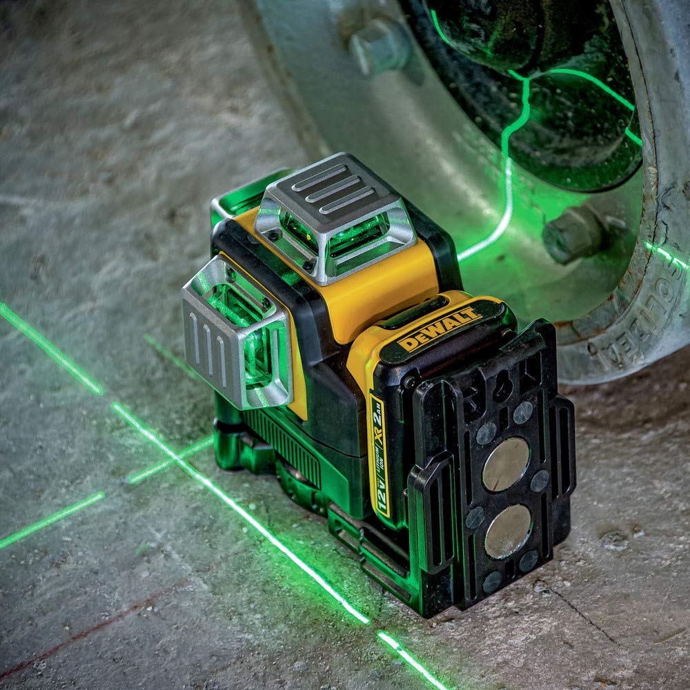 DEWALT 12V MAX Laser Level, Green Line Laser, 3-Way, 360 Degree Professional Laser, Cordless/Rechargeable (DW089LG)
