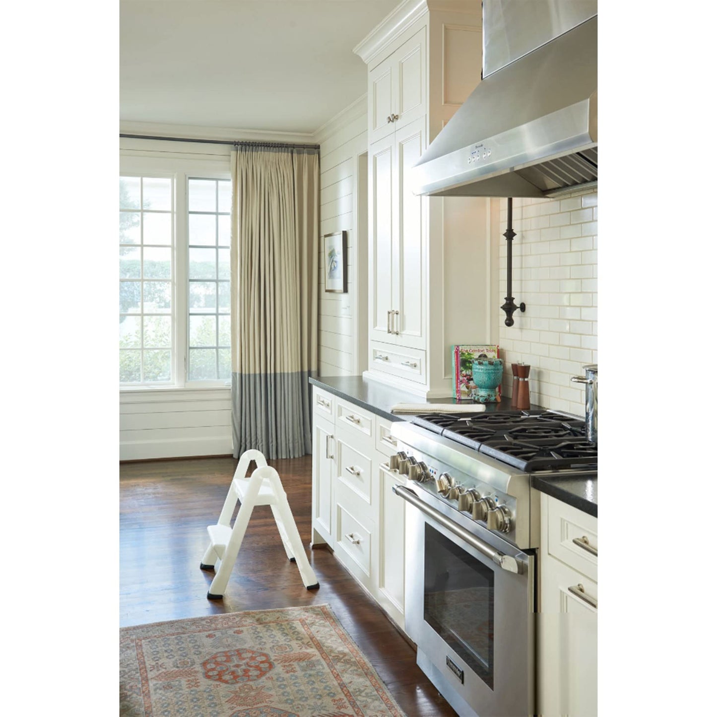 Rubbermaid EZ Step Folding Stool, 2-Step, White