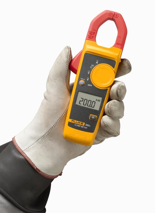 Fluke 302+ Digital Clamp Meter, 30mm Jaw, Measures AC Current to 400A, Measures AC/DC Voltage to 600V, Resistance, Continuity, and Capacitance Measurements, Includes 2 Year Warranty