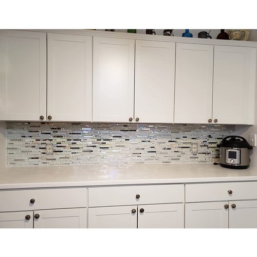 Blujellyfish Glass Metal Tile Iridescent White Glass Silver Mirror Stainless Steel Blends Interlocking Strip Wall Tiles TSTNB01 (Pack of 5 Sheets)