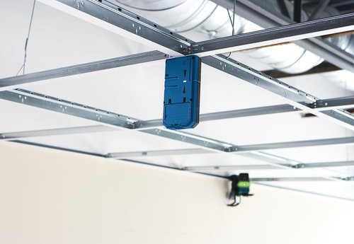 BOSCH LR8 165 ft. Red and Green-Beam Line Laser Receiver, Includes Mounting Bracket, 2 AA Batteries, & Belt Pouch