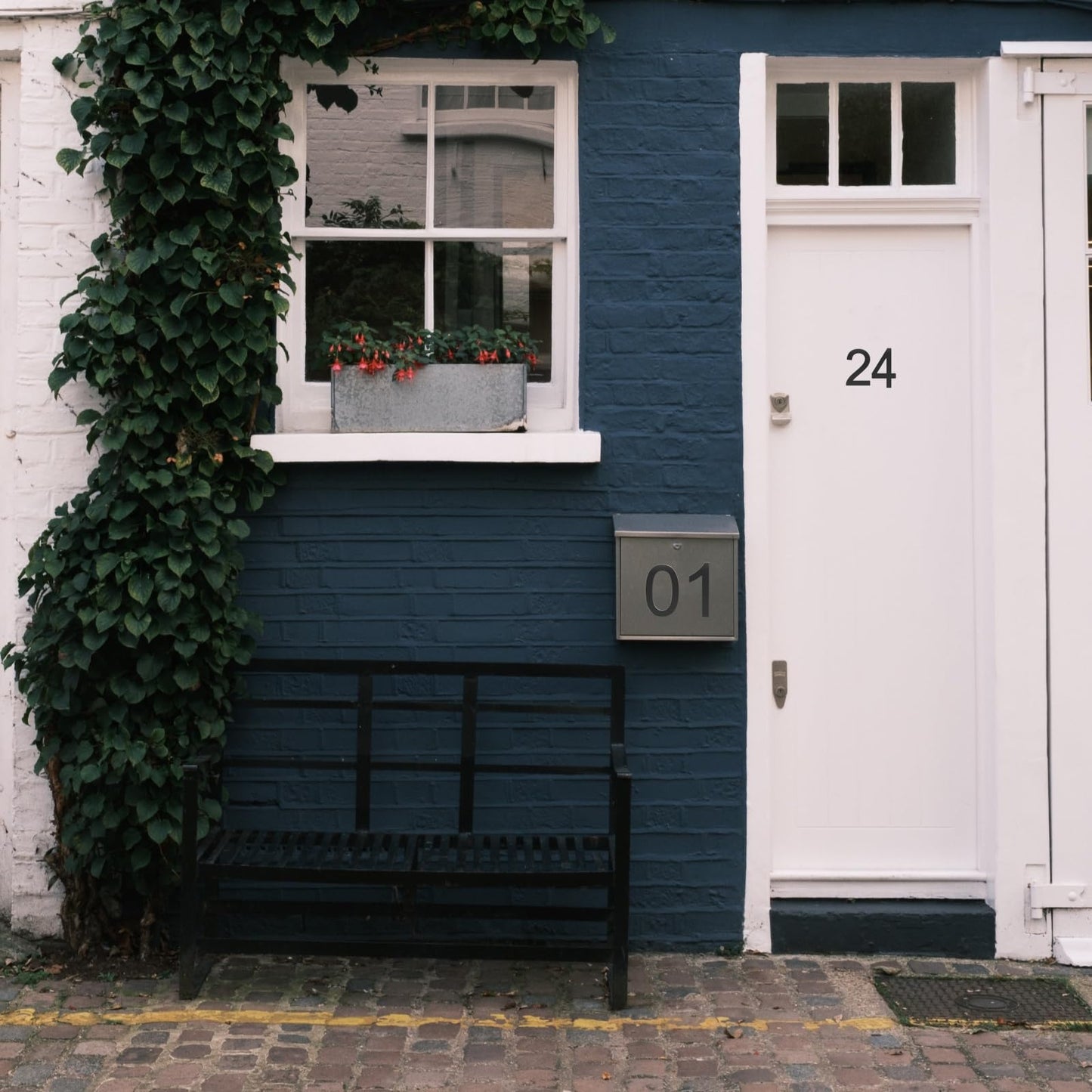 4 Inch House Numbers Self-adhesive House Number Acrylic Modern House Numbers for Outside Black Mailbox Numbers Address Home Number for House Apartments Office Hotel Room Easy to Install (Number 1)