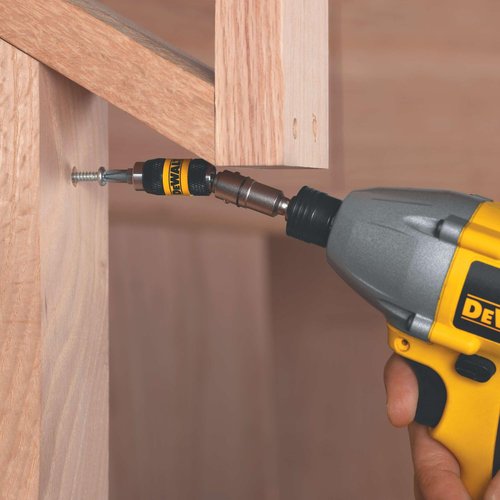 DEWALT Pivoting Impact Driver Bit Tip Holder with Ring (DWPVTHLD)