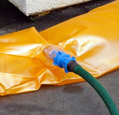 Watershed Innovations Best Sandbag Alternative - HydraBarrier Standard 6 Foot Length 4 Inch Height - Water Diversion Tube - Light, Re-usable, & Eco-Friendly Flood Barrier (Single Unit)